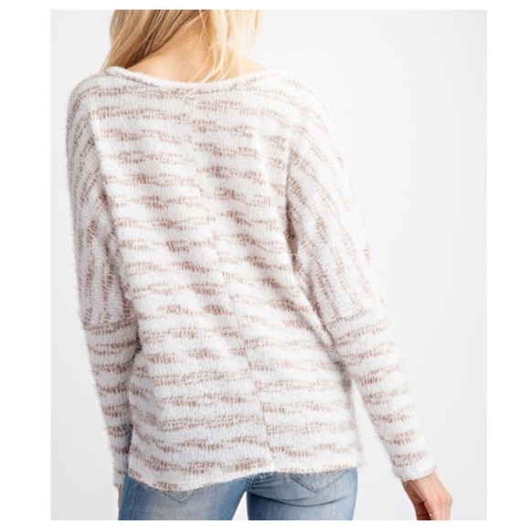 Angora Stripe Slouchy Sweater w/Slits - Picture 5 of 5